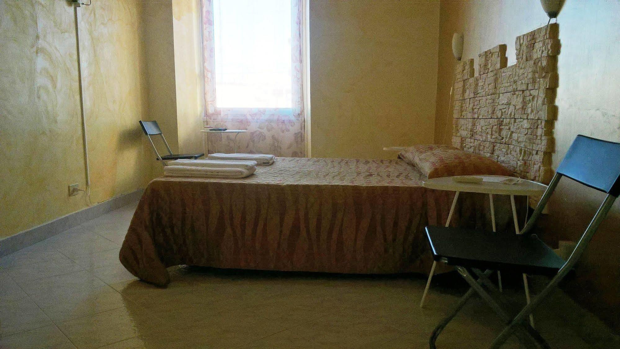 Gigi Holiday Rooms Rome Exterior photo